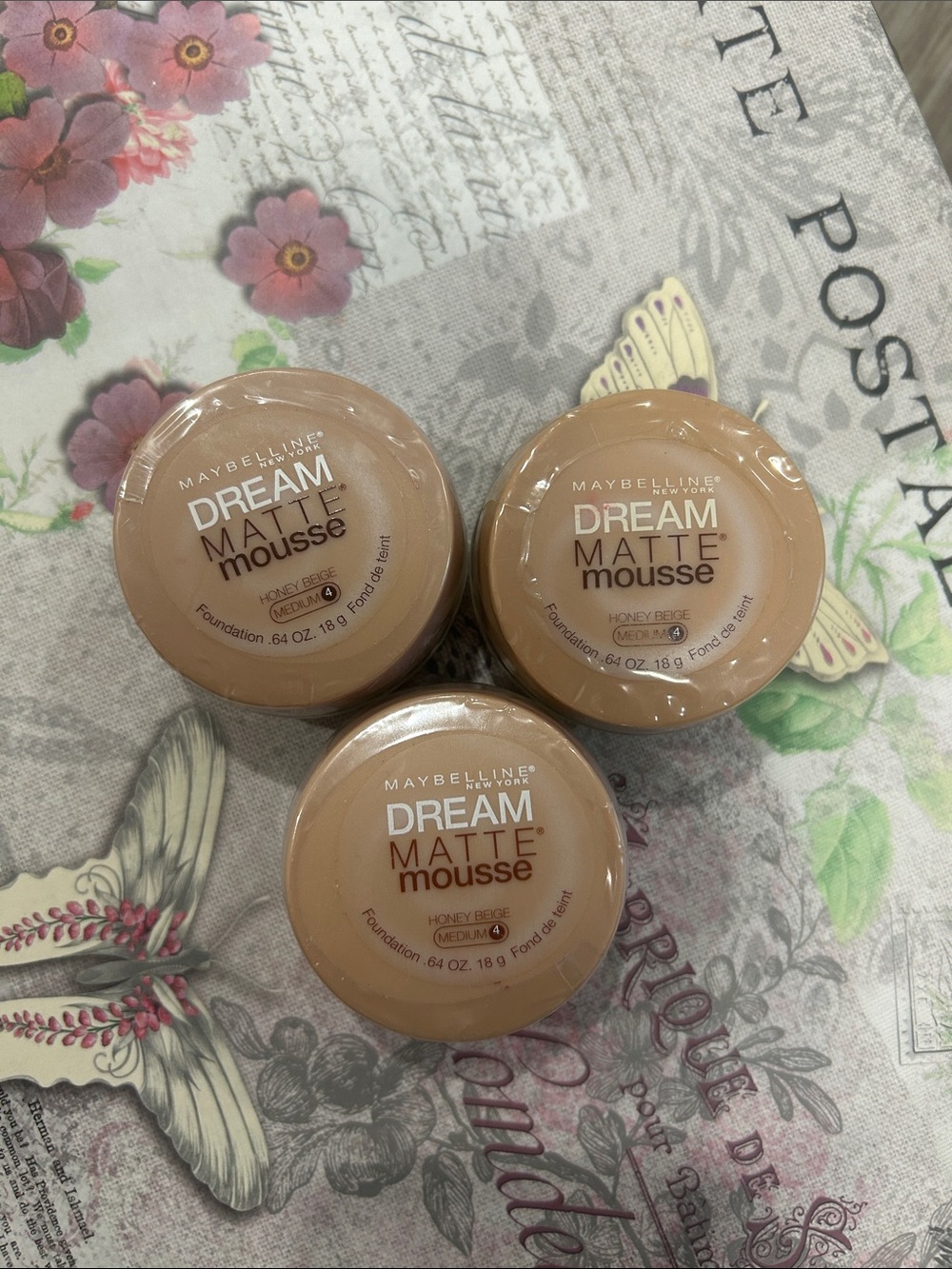 LOT OF 3 Maybelline Dream Matte Mousse Foundation - Honey Beige 🦋 FIRM PRICE 🦋